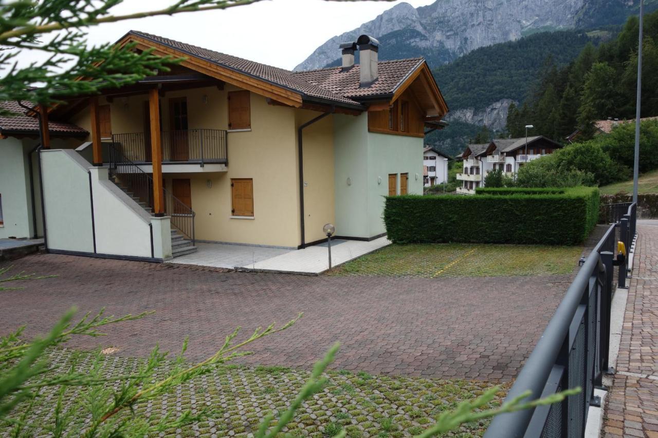 Appartamento Chalet Arianna Molveno Esterno foto